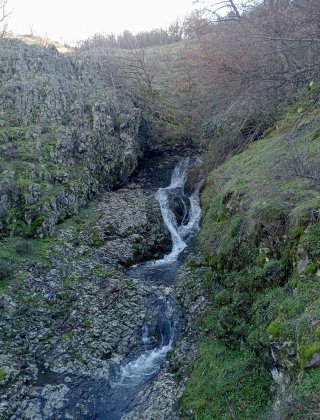 Водопад Главе дол 3
