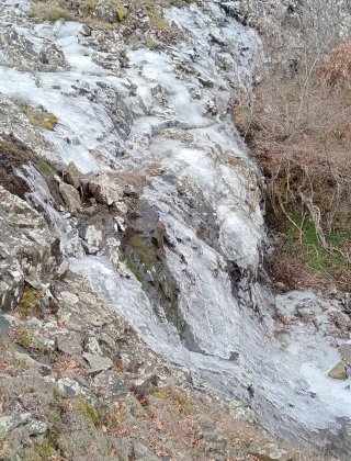 Lesha Waterfall 7