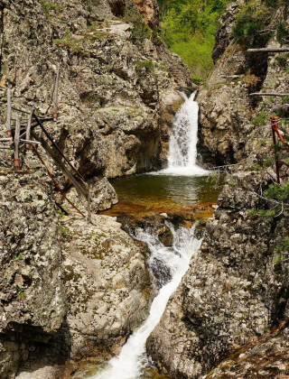 Водопад Козарника