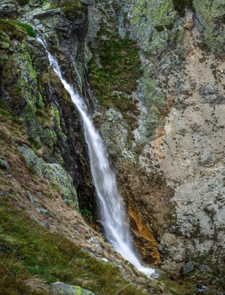 Bashmandrenski Waterfall