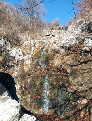Горен водопад Безименно дере