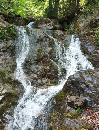 Водопад Отбита река 10