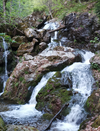 Водопад Равна река 16