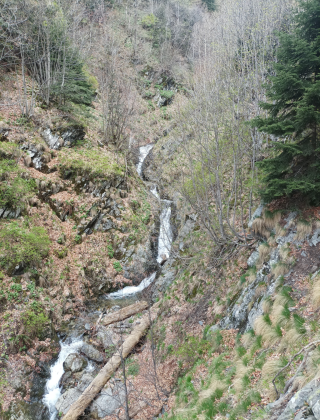 Водопад Хайдушка река 3