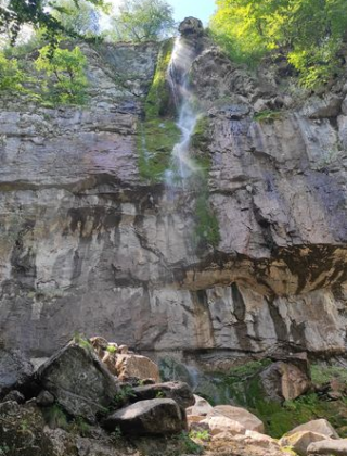Borov Kamak Waterfall