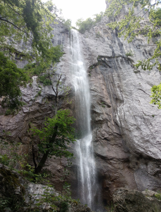 Zhenskata Voda Waterfall