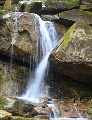 Icherenski Upper Waterfall