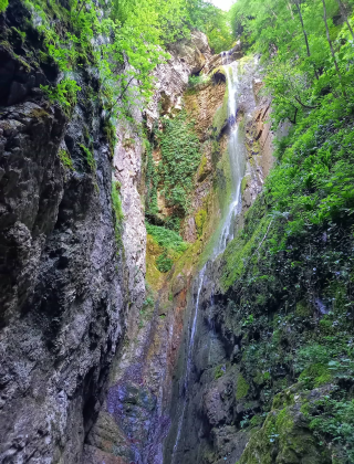 Водопад Пръскалото