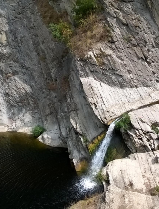 Kapinovski Waterfall