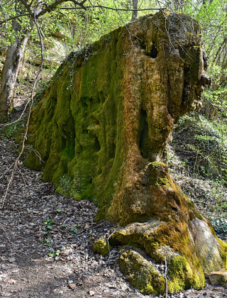 Garbavata Cheshma Waterfall