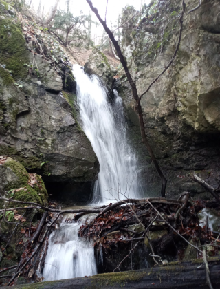 Водопад Кривото дере