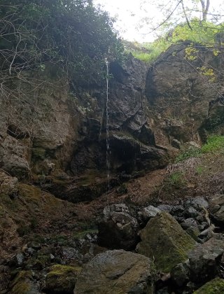 Водопад Средска махала
