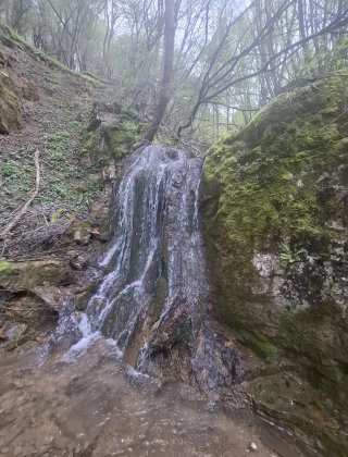 Водопад Варовитица