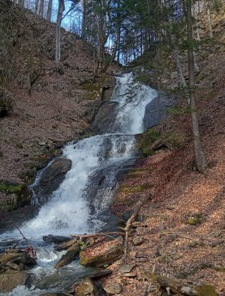 Водопад Сувчарско дере 3